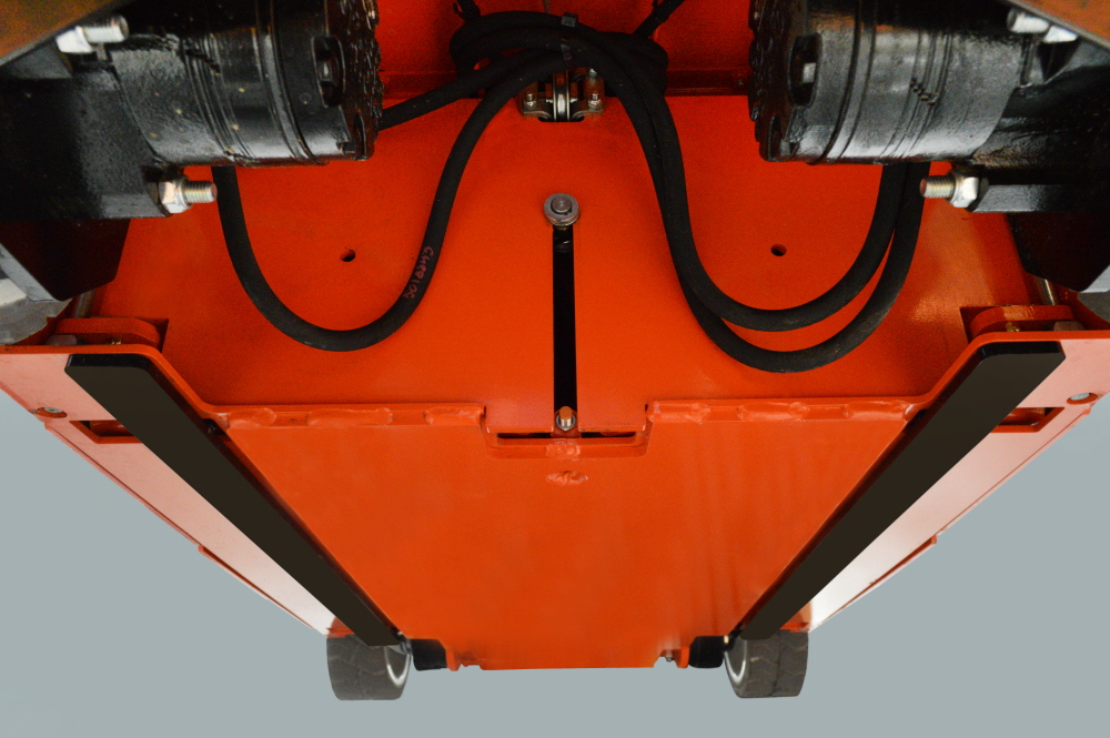 Flat Bottom Plate on Chassis